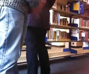 Milf làm kiêm xxx gai sinh