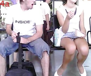 Mẹ, và người hàng xóm lồn đẹp thủ dâm