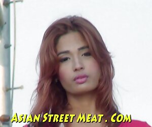 NMLN Lydias mat xa gai dep để thoát khỏi sự thất vọng của mình!